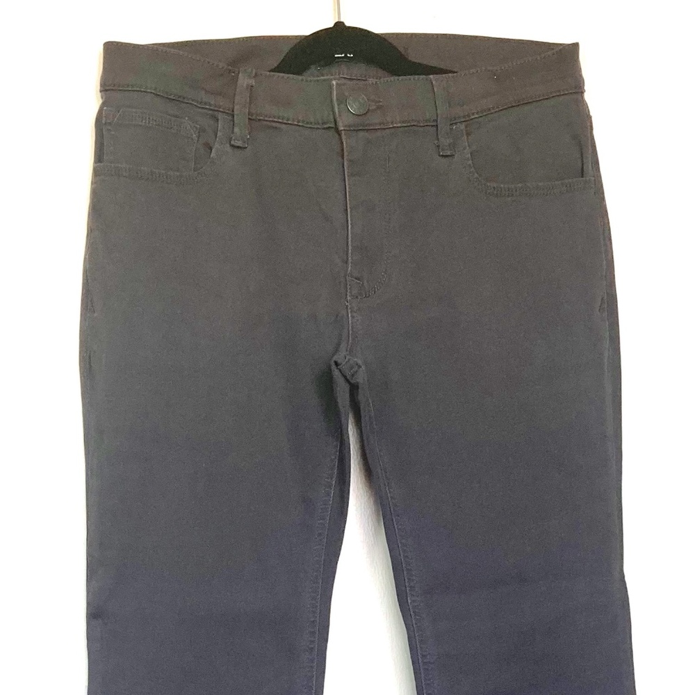 Express Supersoft Skinny Mid Rise Jeans / Size 8
